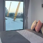 Luxury Apartment North Greenwich O2 Arena